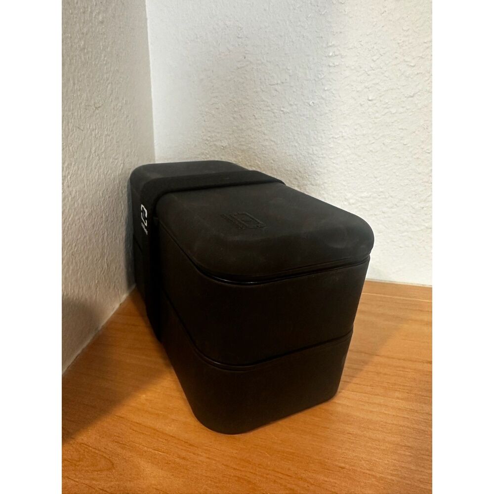 Mombento Original Black Bento Box - 2 Tier Leakproof Lunch Box EUC - Picture 5 of 10